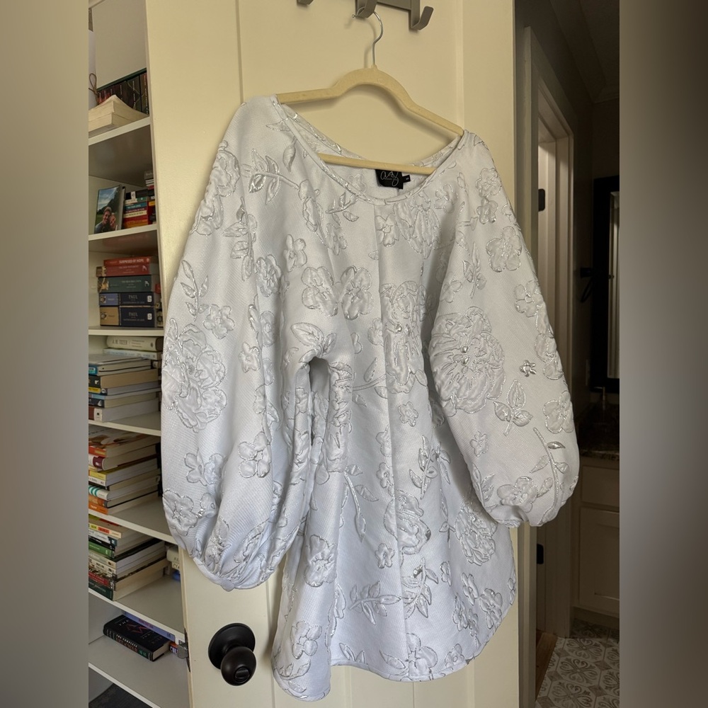 Arianne Elmy - All White Good Luck Dress - White Floral Embroidered Puff-Sleeve